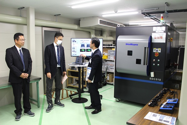 高機能トライボ表面プロセス部会 東研サーモテック 第1期エリアの見学会のようす mst 表面改質