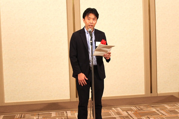 光触媒工業会 創立20周年記念祝賀会 挨拶する山田氏 mst 表面改質