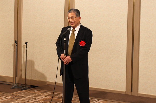 光触媒工業会 創立20周年記念祝賀会 挨拶する藤嶋氏 mst 表面改質