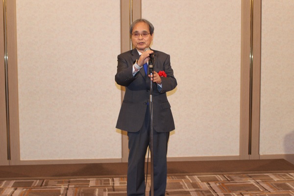 光触媒工業会 創立20周年記念祝賀会 挨拶する橋本氏 mst 表面改質