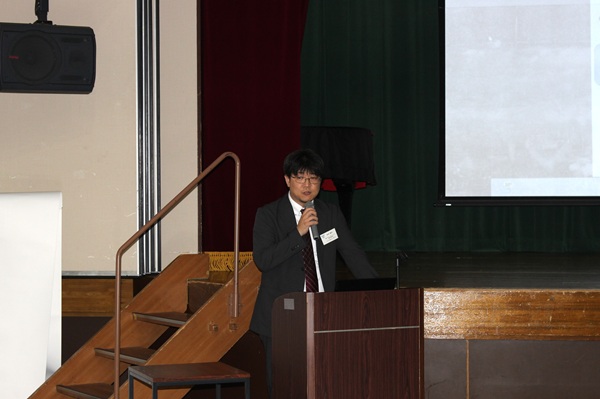令和8年第2回トライボコーティング技術研究会　講演する井村氏　mst　表面改質